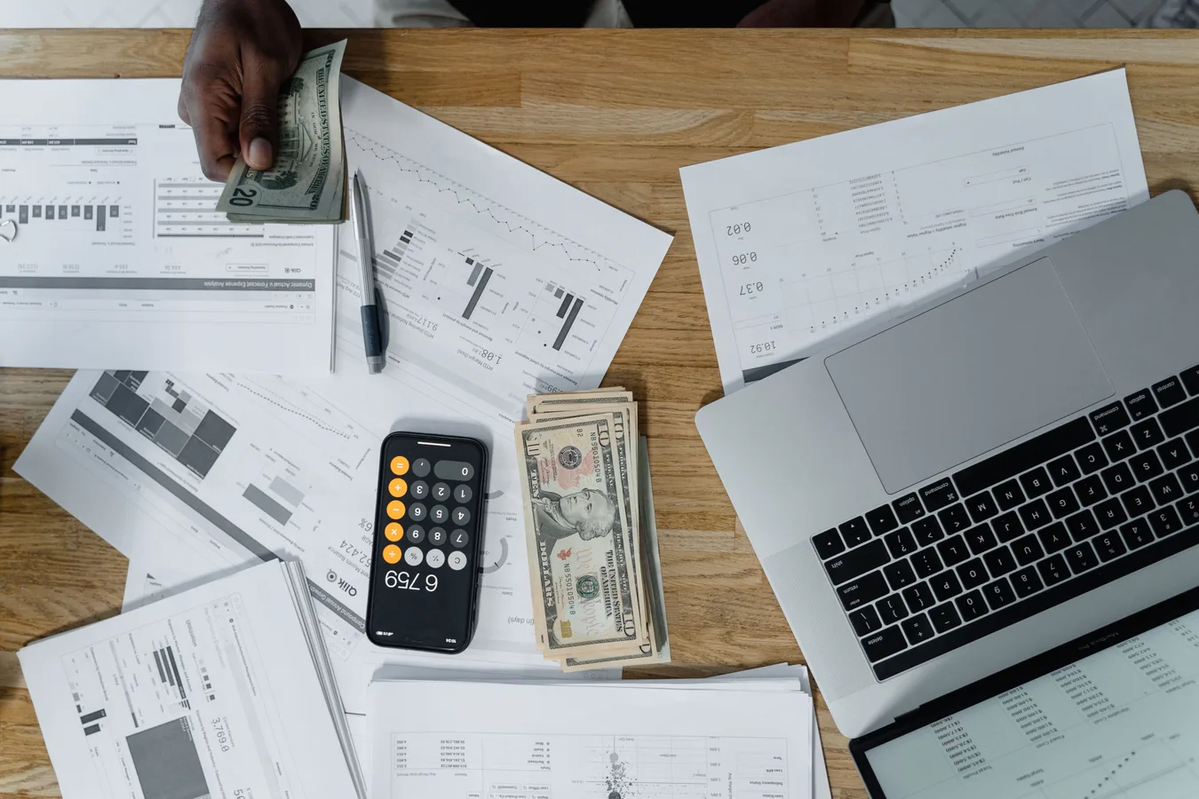 IT Budget Planning for SMEs: ROI, Cost Optimization, and Vendor Management