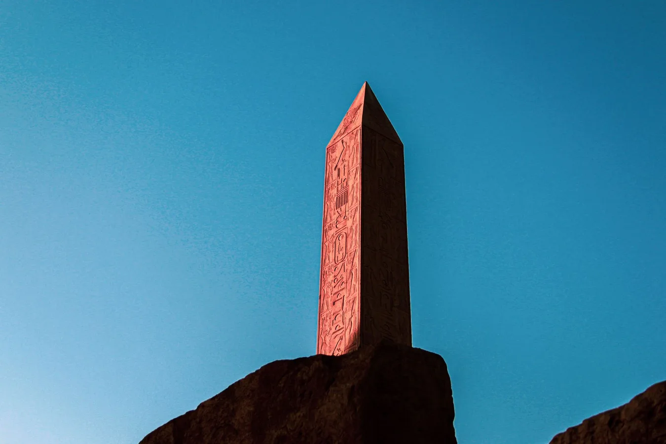 Microservices vs monolith: choosing the right architecture for your project